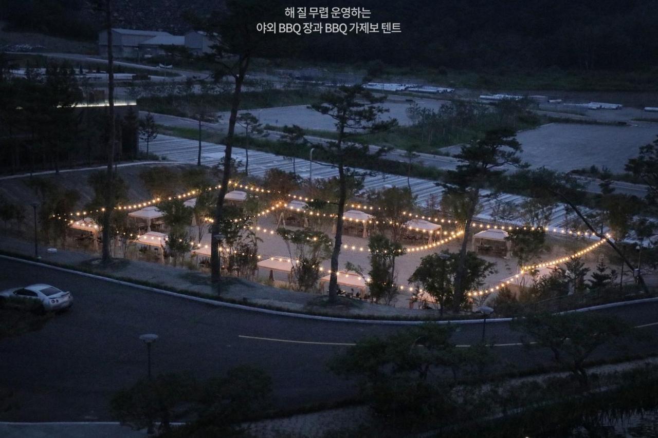 Pine Forest Jeongseon Alpine Resort Exterior foto